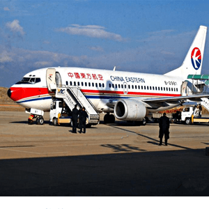 甘孜康定机场快递航空快运业稳步发展的原因是什么？